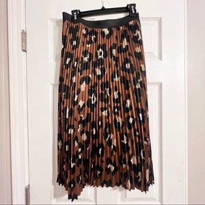 Pleated Leopard Print A-Line Worthington Skirt